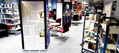 Foto Ausstellung in Seelow 1 neu CW lesen 11-21 Bibliothek Seelow1.jpg