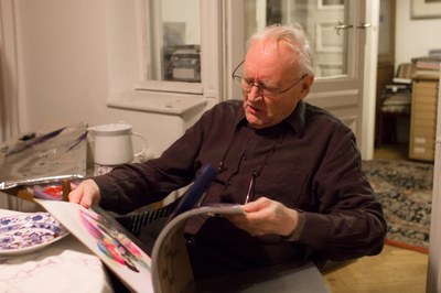 Gerhard Wolf bei einem unserer Besuche 2017 in seiner Pankower Wohnung Gerhard Wolf bei einem unserer Besuche 2017 in seiner Pankower Wohnung