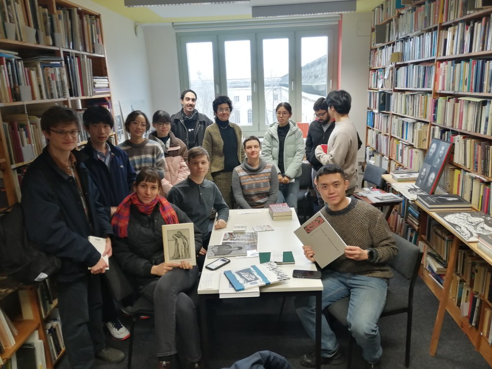 Besuch und Übung mit 15 internationalen Studierenden des Sprachenzentrums unter Leitung von Dr. Karen Dannemann 